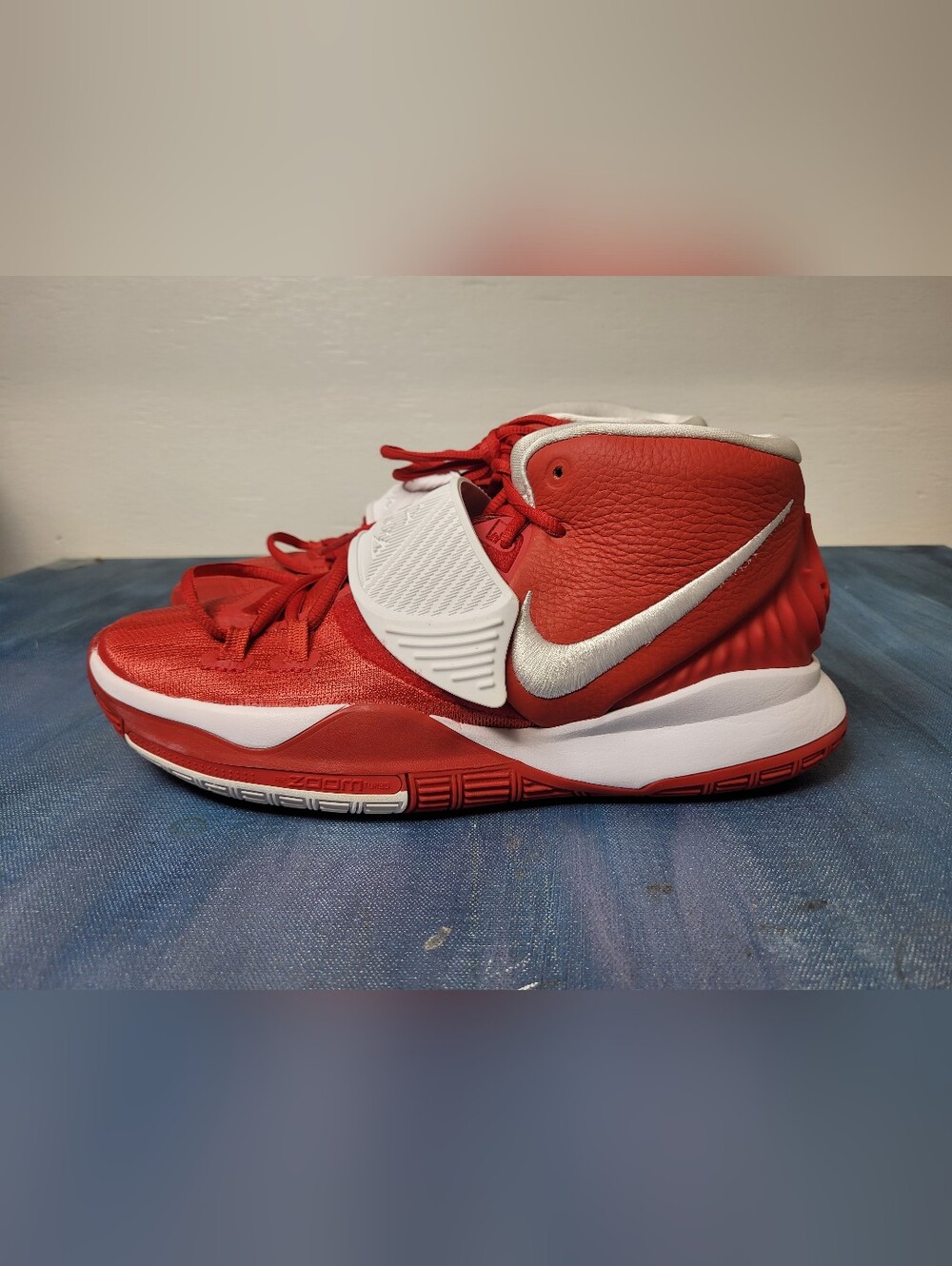 Nike Kyrie 6 University Red TB White Irving Size 8.5 New